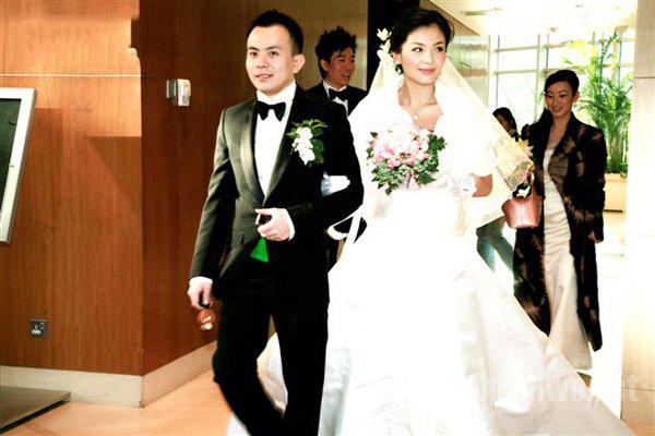 刘涛终于承认自己抛弃前夫李玮珉?李玮珉现 刘涛终于承认自己抛弃前夫李玮珉?李玮珉现