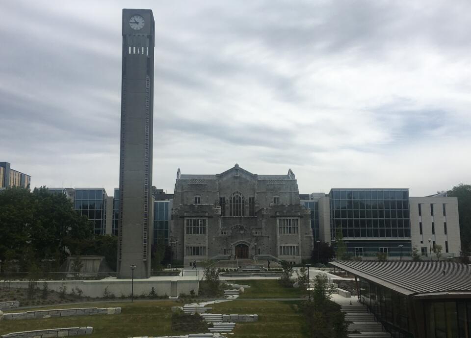 央视陈滢毕业于哪里(央视解说陈滢几岁了)