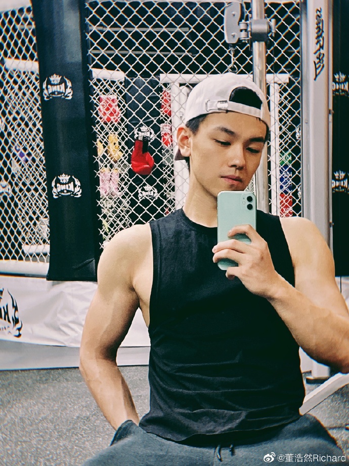 董浩然和刘问确定已经分手原因曝光(刘问董浩然什么时候分手的) 董浩然和刘问确定已经分手原因曝光(刘问董浩然什么时候分手的)