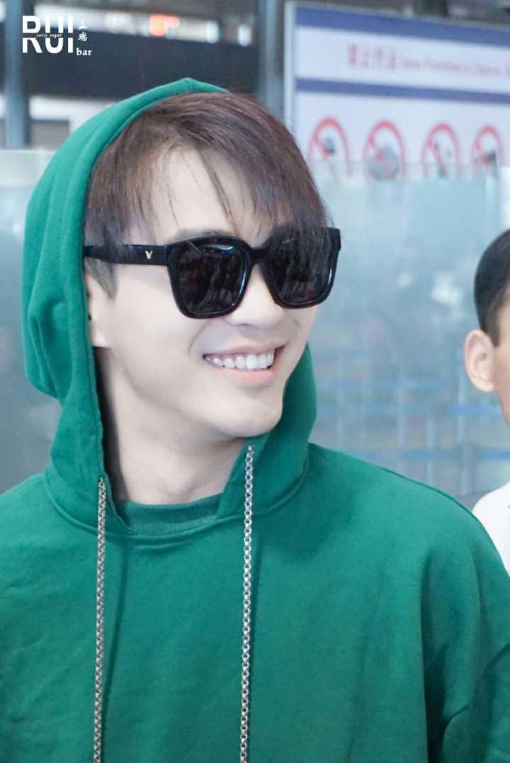 孟瑞为什么叫王博文小白(孟瑞和王博文怎么了) 孟瑞为什么叫王博文小白(孟瑞和王博文怎么了)