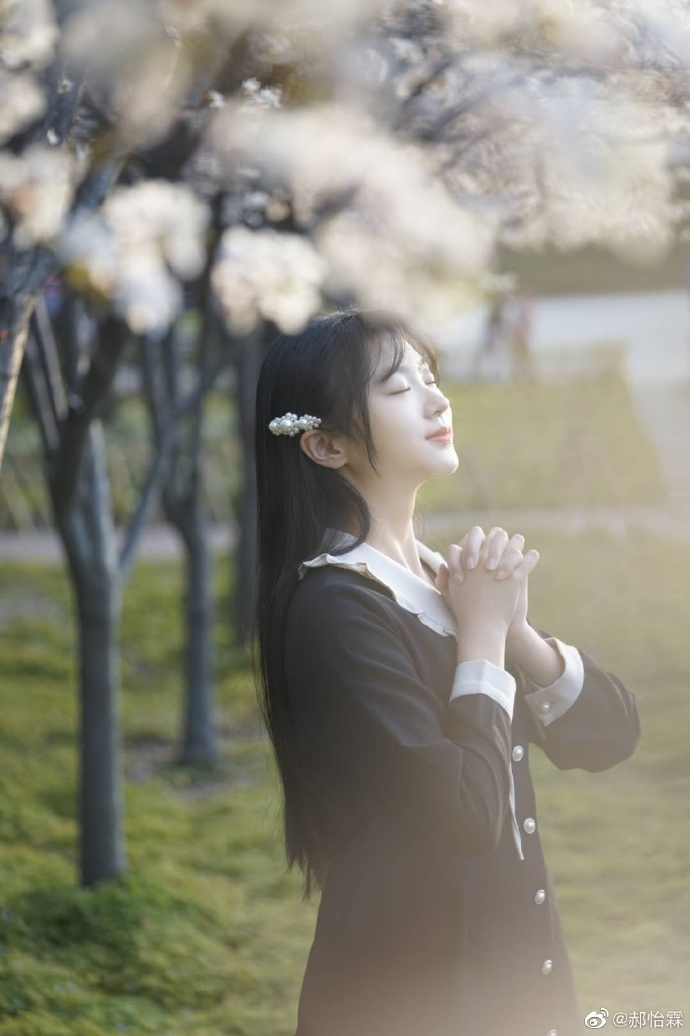 郝怡霖几几年出生的现在几岁了(郝怡霖长大后的照片) 郝怡霖几几年出生的现在几岁了(郝怡霖长大后的照片)