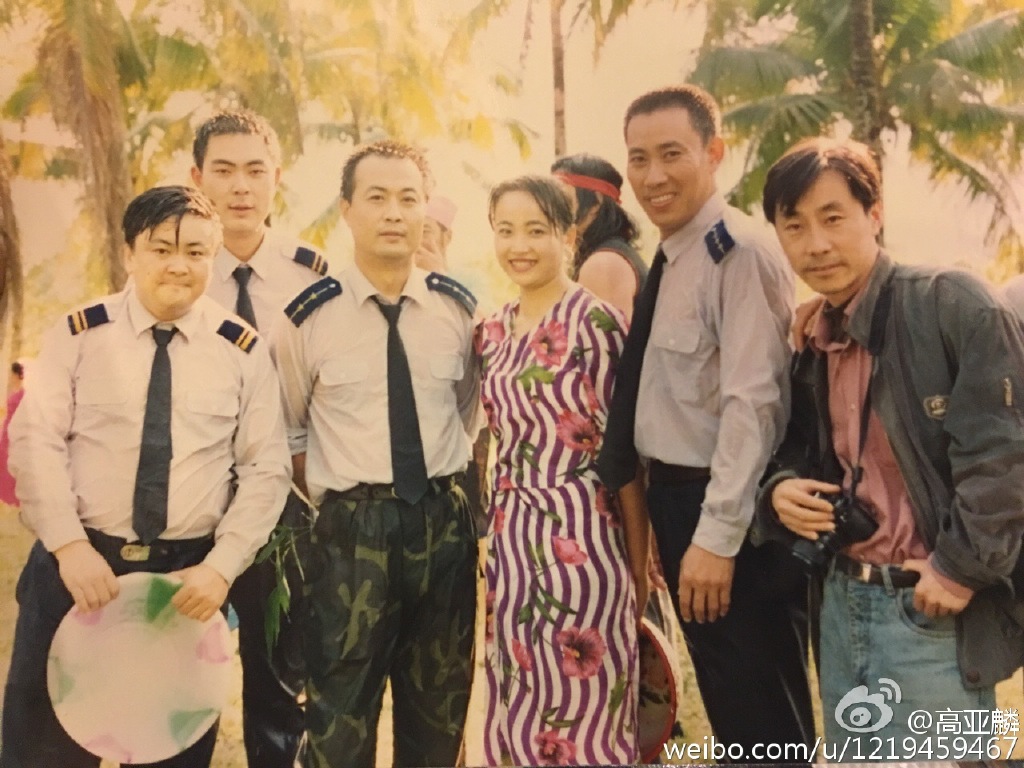 高亚麟年轻时照片(高亚麟长得像)