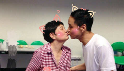 冯远征是不是真的变态?冯远征和老婆没孩子(冯远征现在老婆) 冯远征是不是真的变态?冯远征和老婆没孩子(冯远征现在老婆)