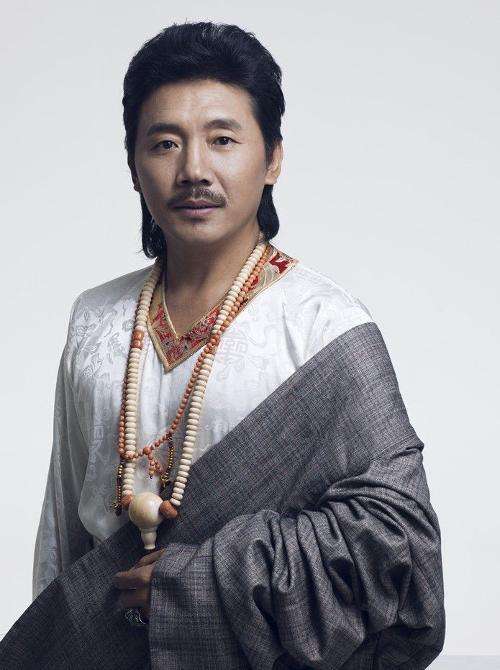 容中尔甲为什么消失歌坛不火了(容中尔甲成名歌曲是哪首?)