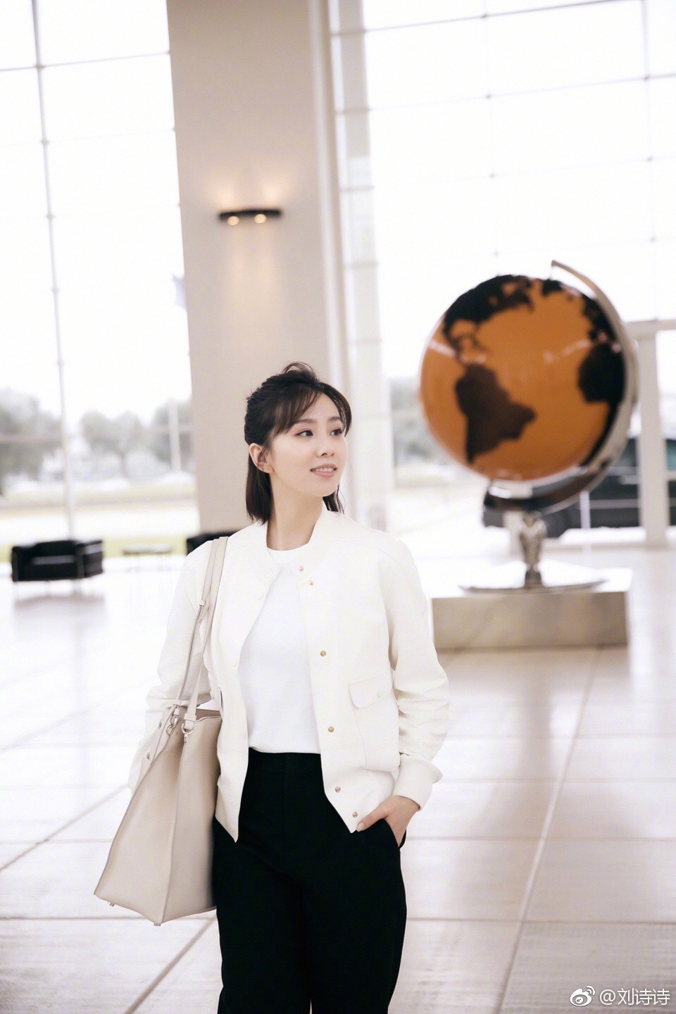 刘诗诗为什么叫一姐、诗爷？刘诗诗被吴奇隆