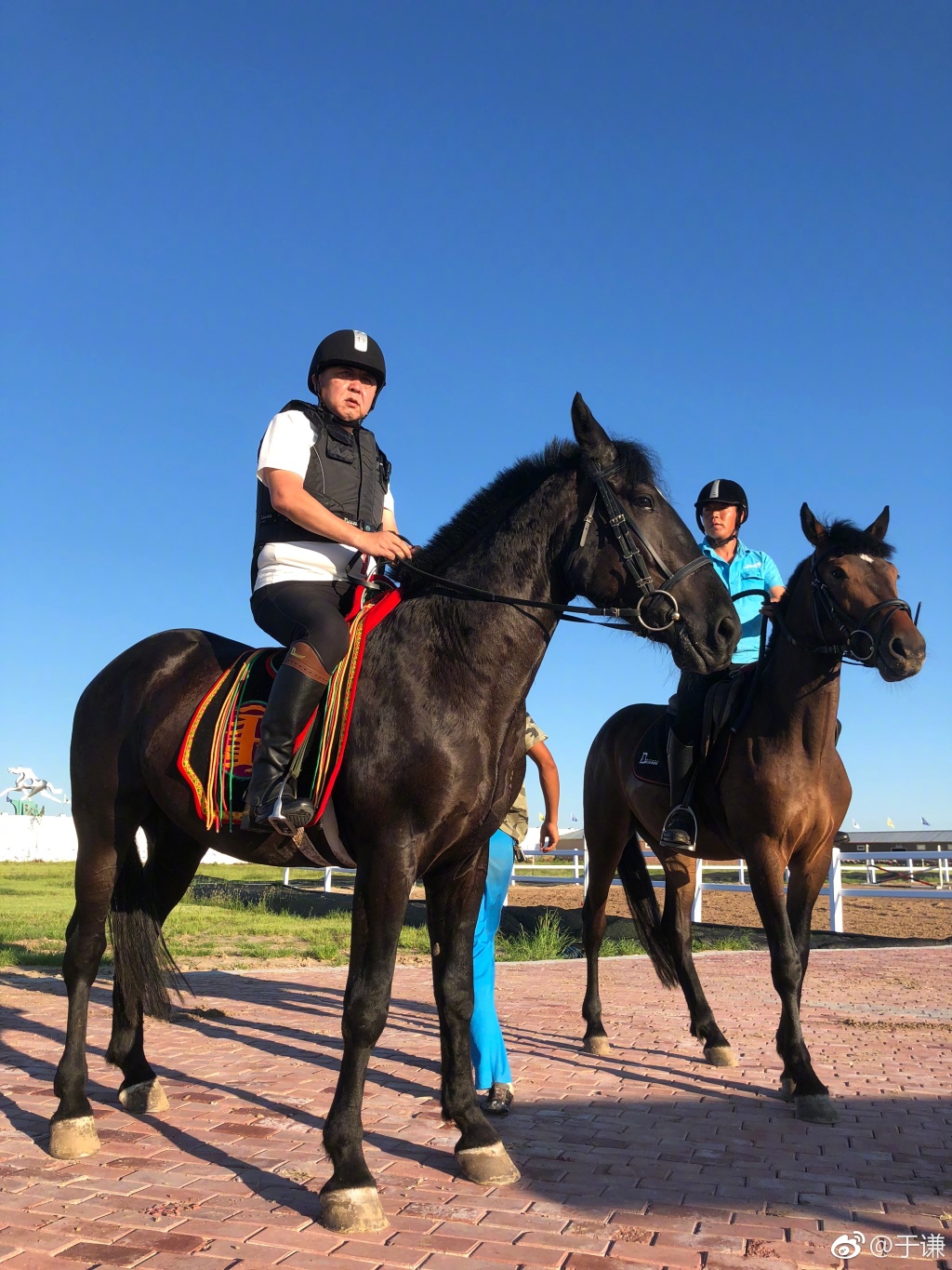 于谦为什么那么有钱钱是哪里来的