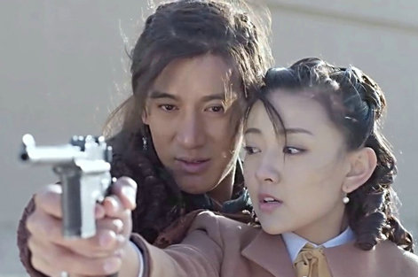 蒲巴甲梁洁在一起多久了？算闪婚吗？