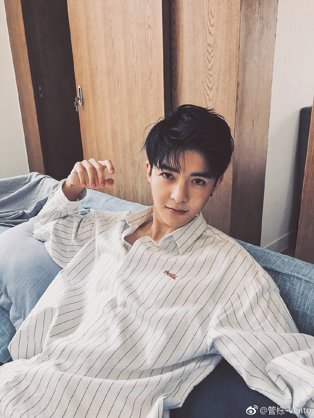 管栎整过容吗他什么经纪公司的？管栎怎么不