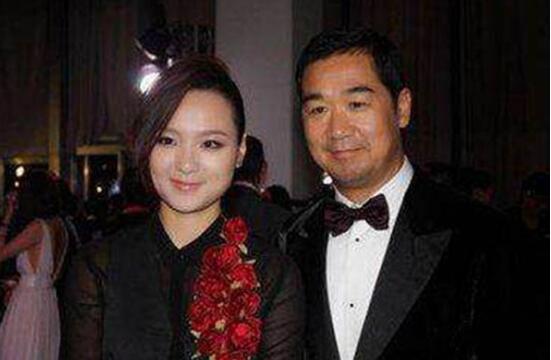 周笔畅方大同承认恋情真假？周笔畅张国立有