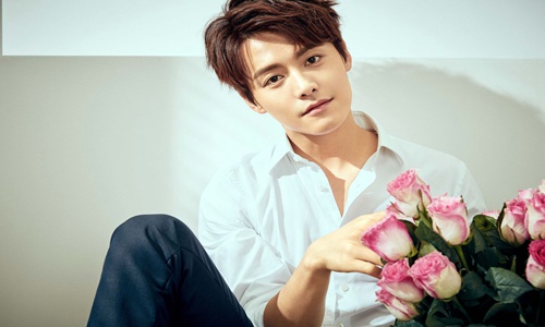 三位无违和感男星女装大佬(男装大佬 娱乐圈)