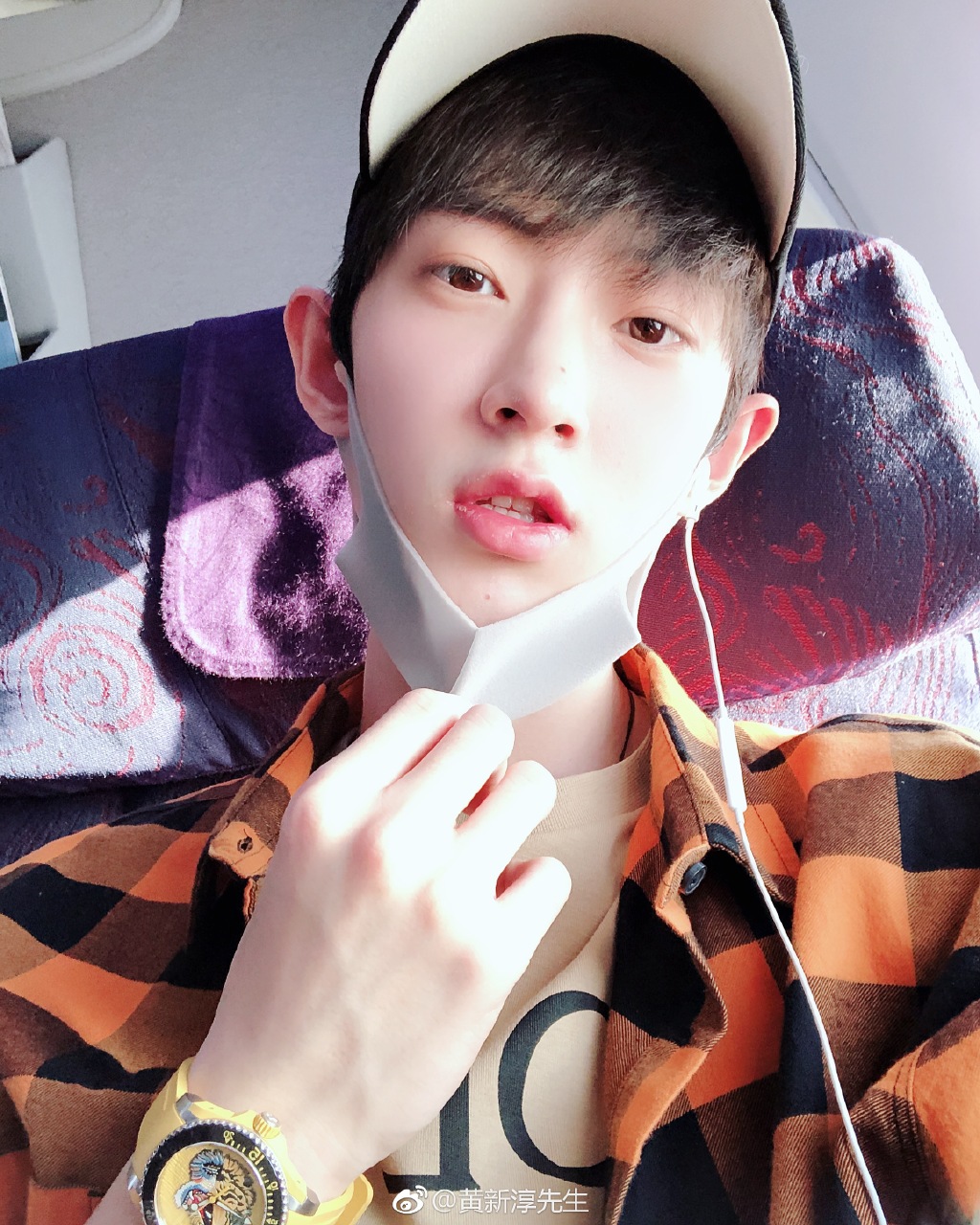 黄新淳为什么叫小猴子(黄新淳为什么叫新疯)