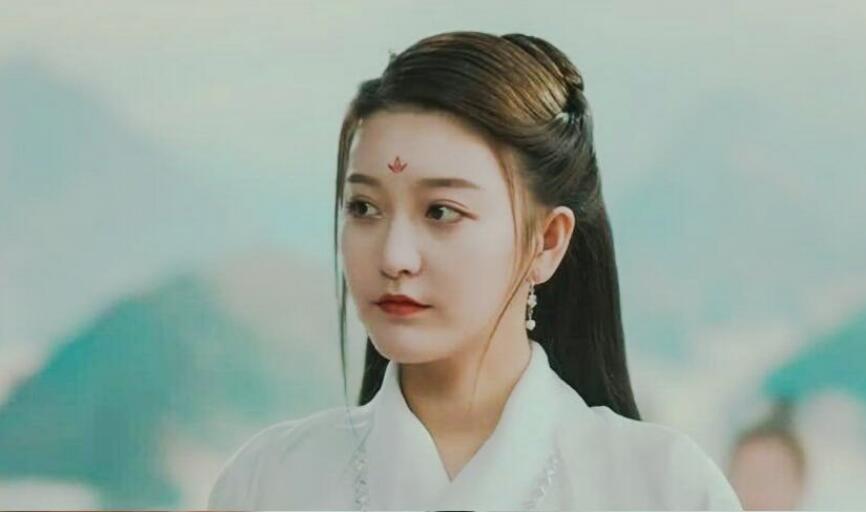 金尤美是不是迪丽热巴的替身