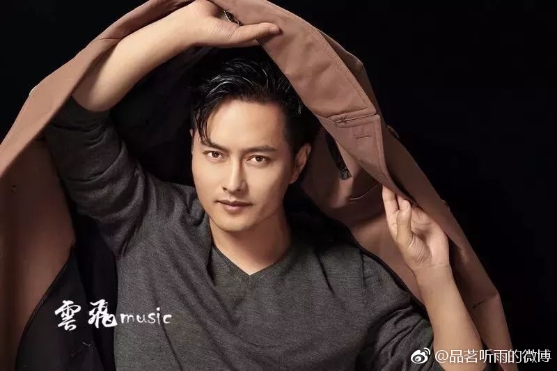 云飞前妻高月的生活照(云飞第一任妻子高月照片)