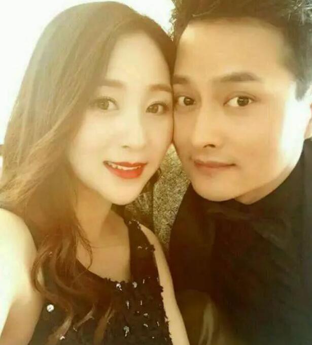 云飞前妻高月的生活照(云飞第一任妻子高月照片)