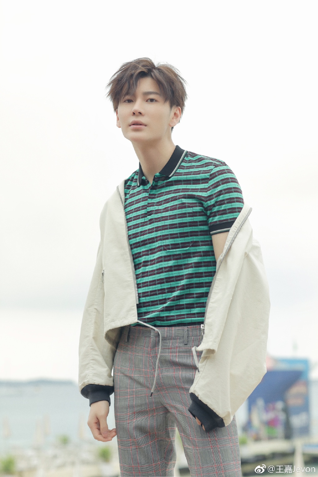 王嘉怎么和李晨这么像(李晨王嘉尔)