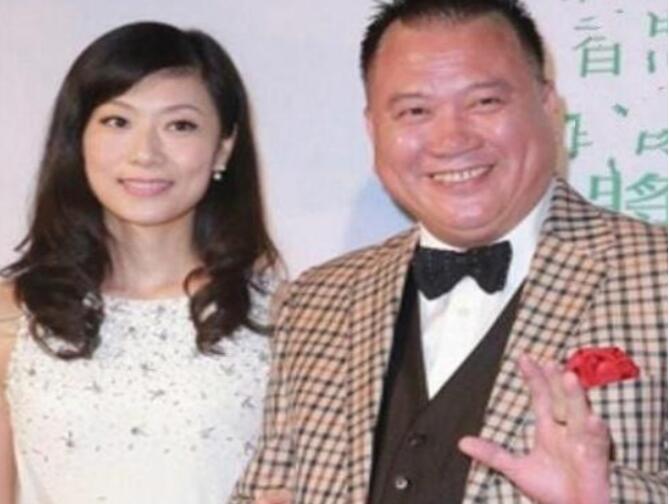 年轻时万梓良最霸气的照片(万梓良图片霸气) 年轻时万梓良最霸气的照片(万梓良图片霸气)