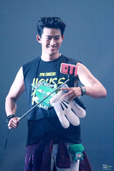 玉泽演为什么叫玉猫?玉泽演手臂疤痕怎么回 玉泽演为什么叫玉猫?玉泽演手臂疤痕怎么回