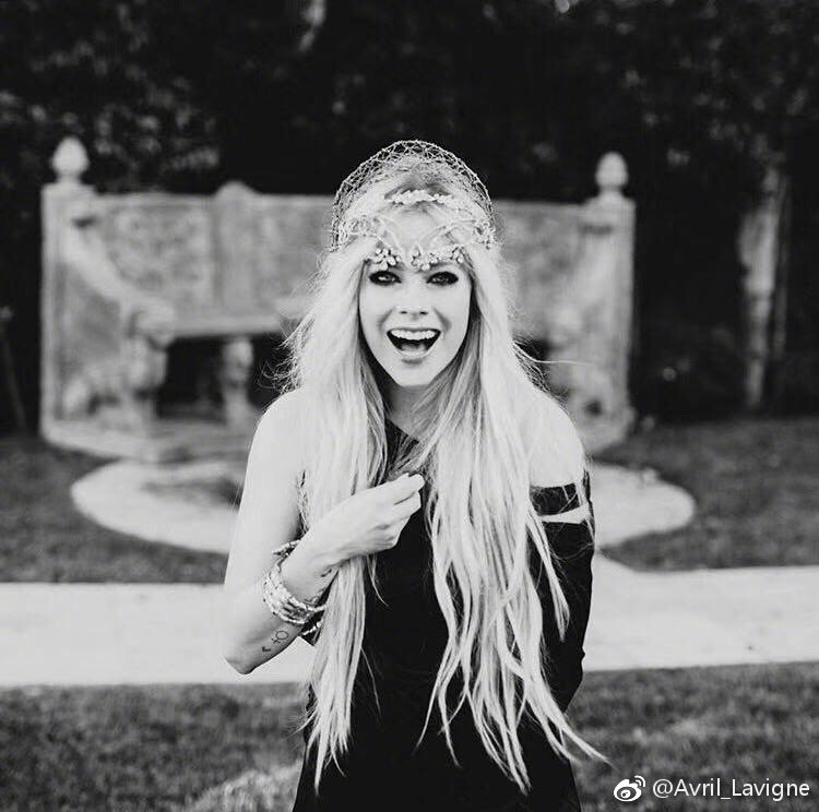 艾薇儿得的莱姆症能治好吗(莱姆症可以治愈吗)