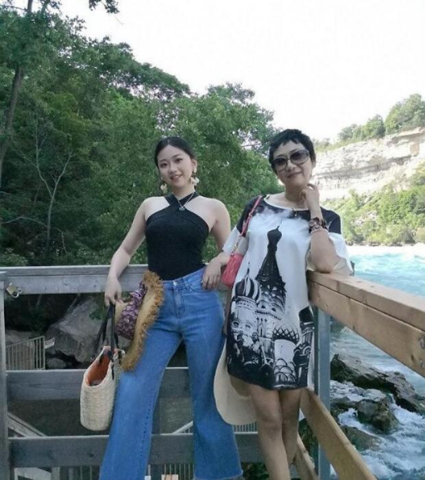 黄安仪现在干什么工作(黄安仪现在在干什么) 黄安仪现在干什么工作(黄安仪现在在干什么)