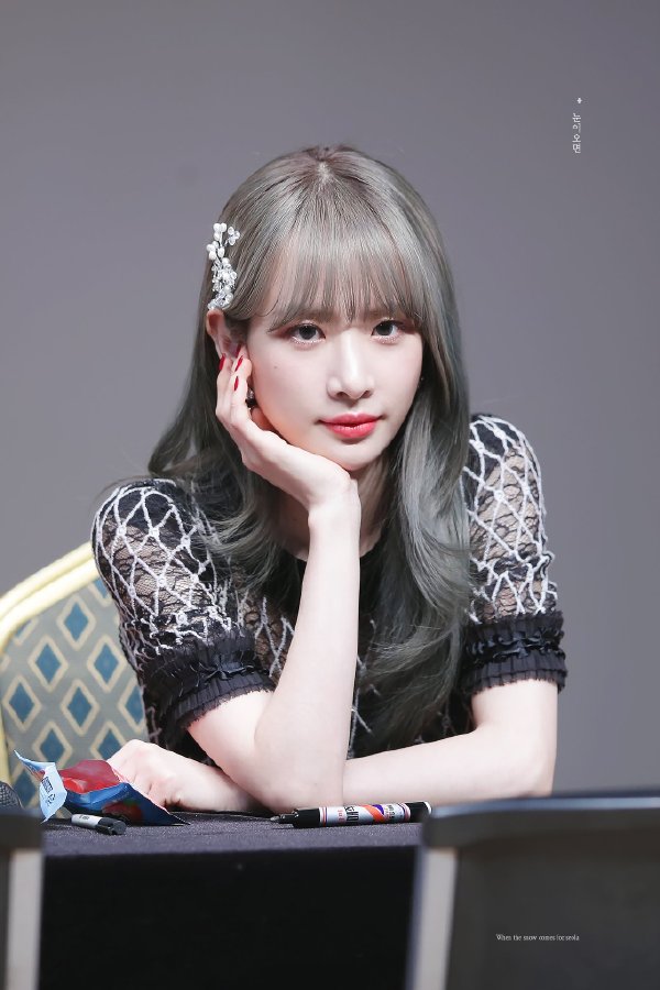 宇宙少女雪娥人品怎样(宇宙少女雪娥太做作了)