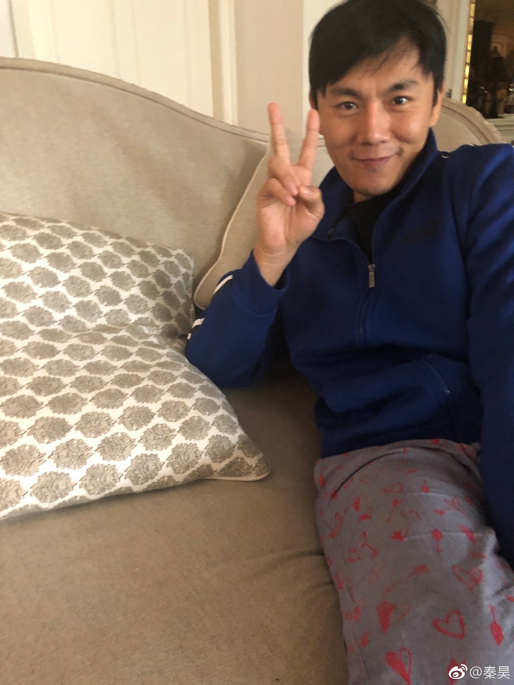 秦昊的父母是做什么的家庭背景揭秘