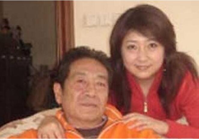 王奎荣个人生活很混乱？他总共结过几次婚