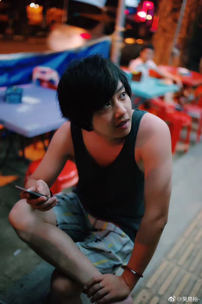 吴昱翰当兵是什么时候(吴昱翰年龄)