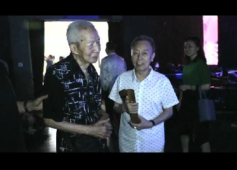 黄俊英妻子是谁(黄俊英的儿子)