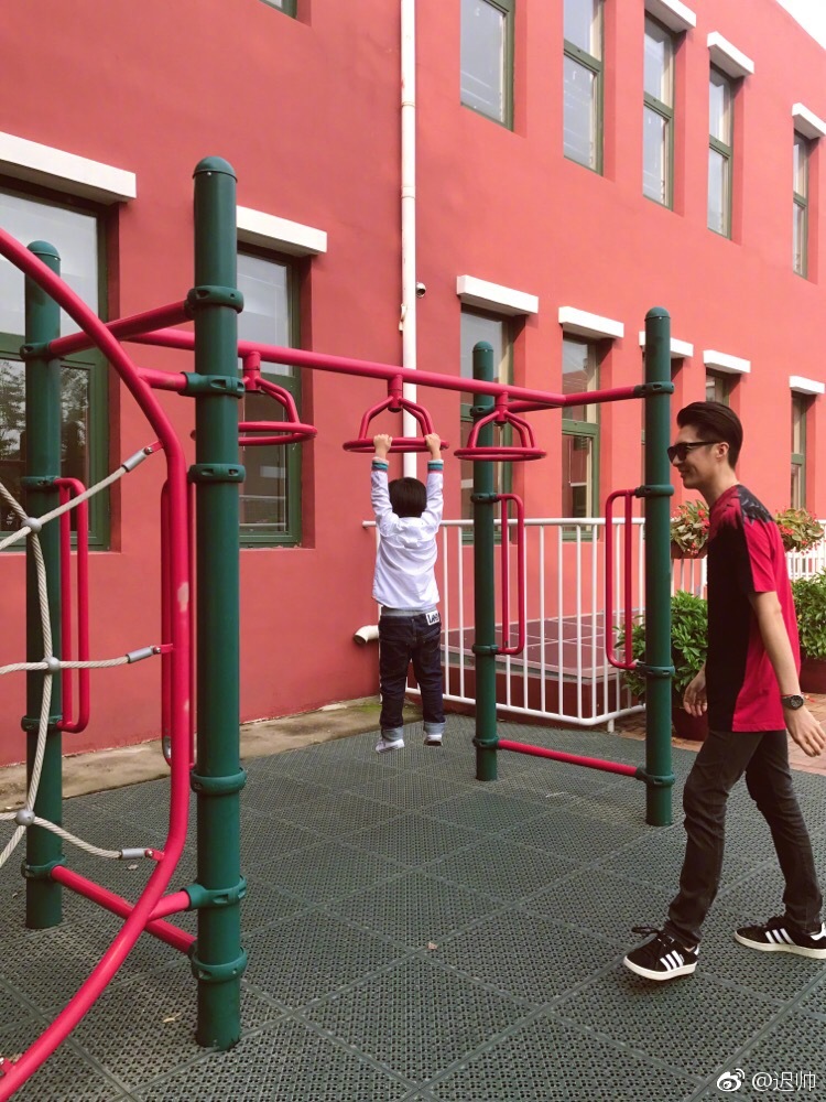 迟帅为什么不红(迟帅现在的照片)