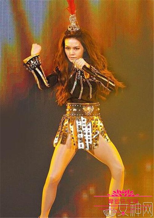 谢金燕现在过得怎么样(谢金燕怎么变样了)