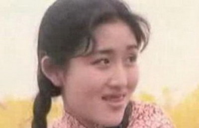 谢娜卸妆后素颜照曝光(谢娜素颜照最近)