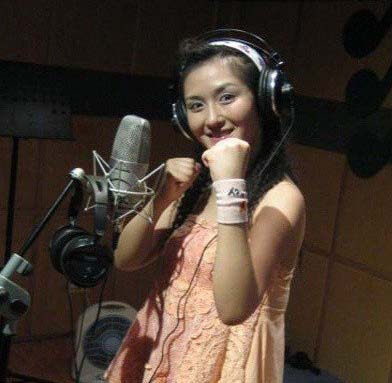 谢娜卸妆后素颜照曝光(谢娜素颜照最近)