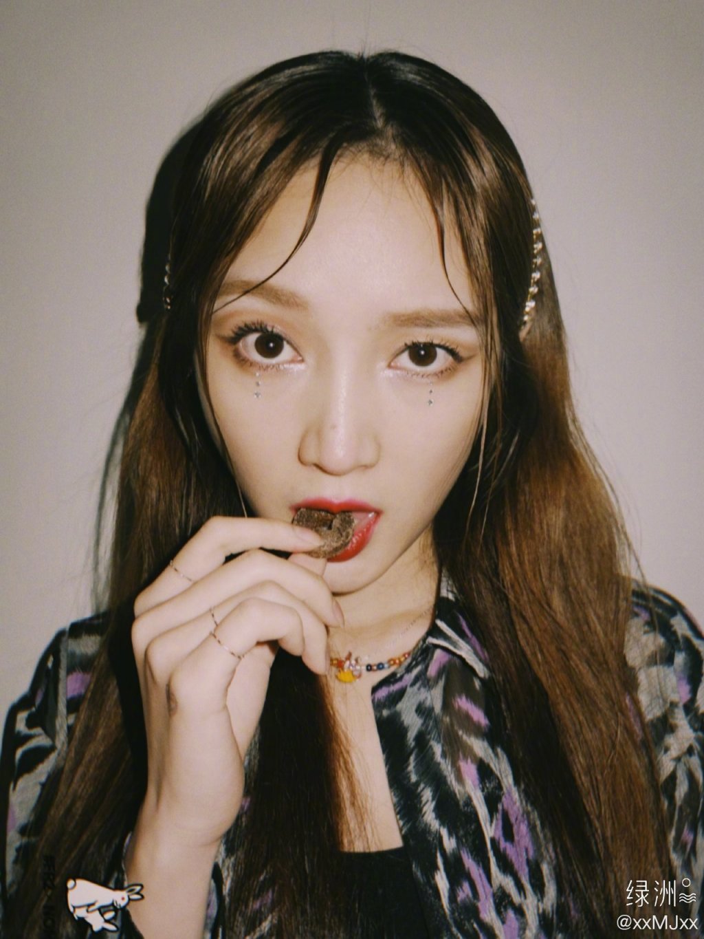 孟佳为什么叫上海小分队(张含韵孟佳上海小分队)