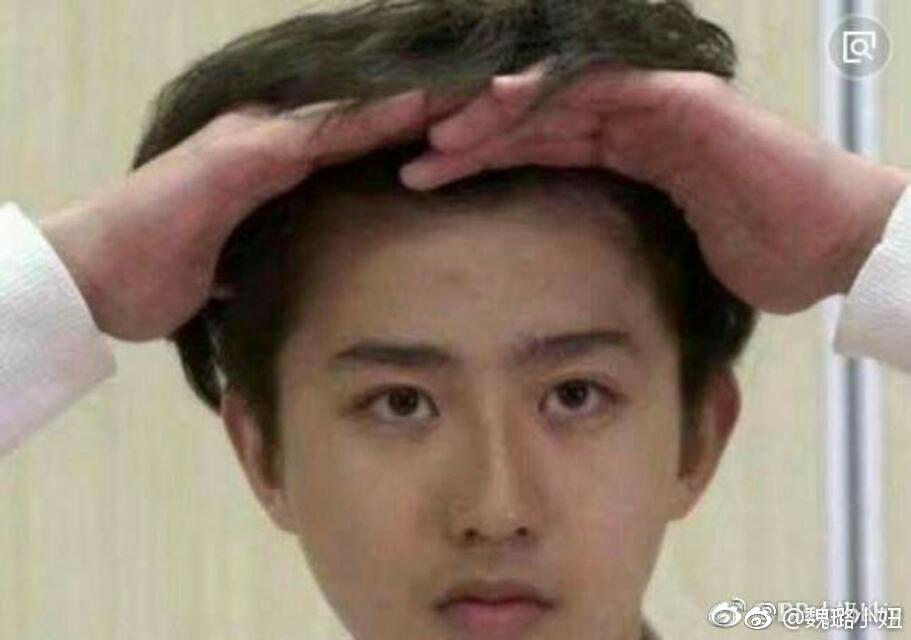 蔡徐坤素颜到底有多丑(蔡徐坤现在的素颜照)