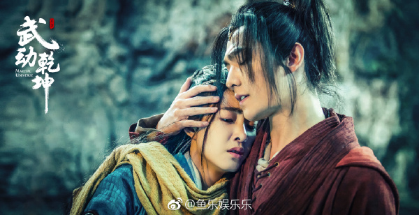 张天爱鼻子太假了是整过吗？杨洋张天爱分手