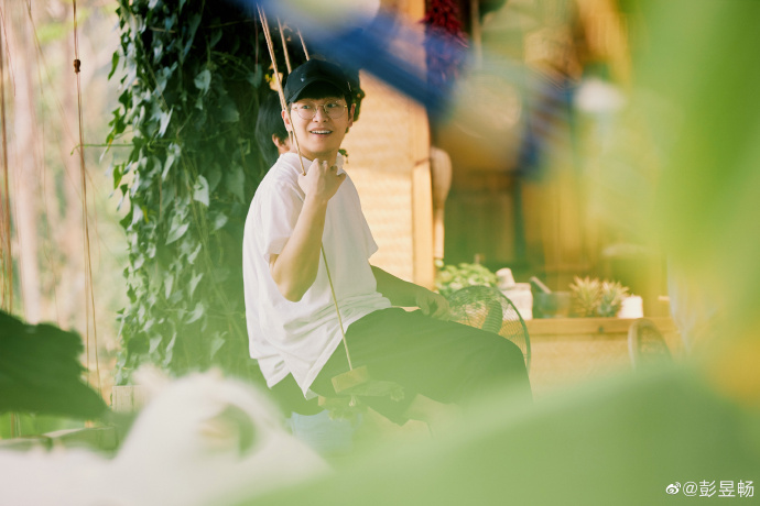 彭昱畅为什么叫发片男孩(彭昱畅早期)