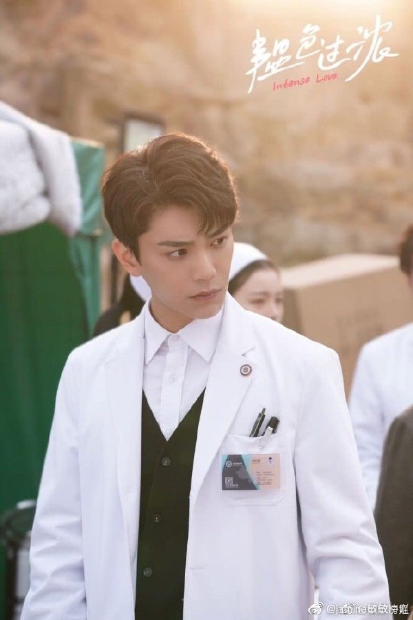 丁禹兮和唐梓是一个人吗(丁禹兮个人资料唐梓)