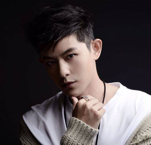 敖犬为什么叫黄金左脸(敖犬是谁呀) 敖犬为什么叫黄金左脸(敖犬是谁呀)