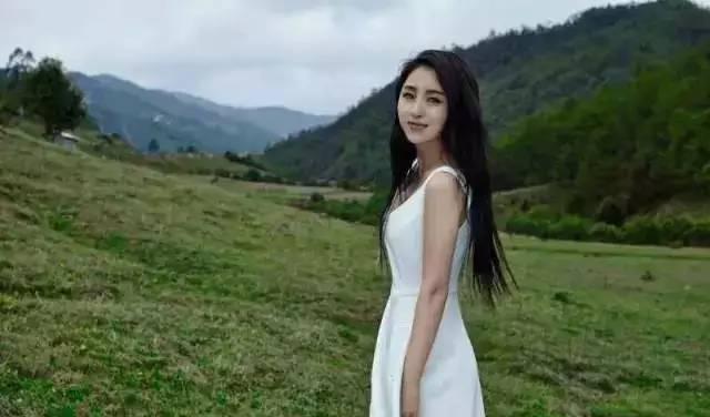 郭津彤有过婚史吗前夫是谁?她是云飞的现任