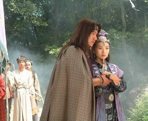 游坦之亲吻阿紫的脚在第几集(阿紫折磨游坦之哪一集) 游坦之亲吻阿紫的脚在第几集(阿紫折磨游坦之哪一集)