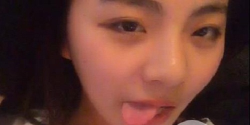 网红雪梨整容前后照片(网红雪梨的脸怎么了)