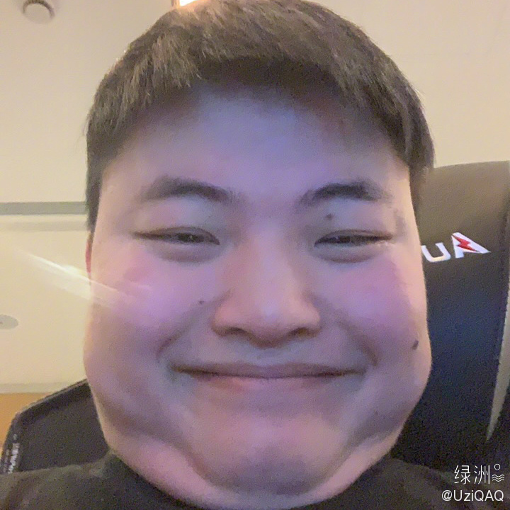 UZI简自豪为什么叫污渍、乌兹、枣子、洗