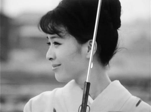 栗原小卷是混血儿吗(栗原小卷现在照片)