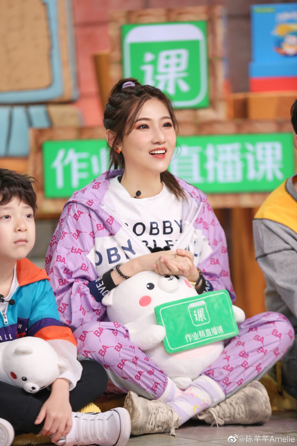 陈芊芊的家境是不是很有钱(陈芊芊个人资料是富二代吗)