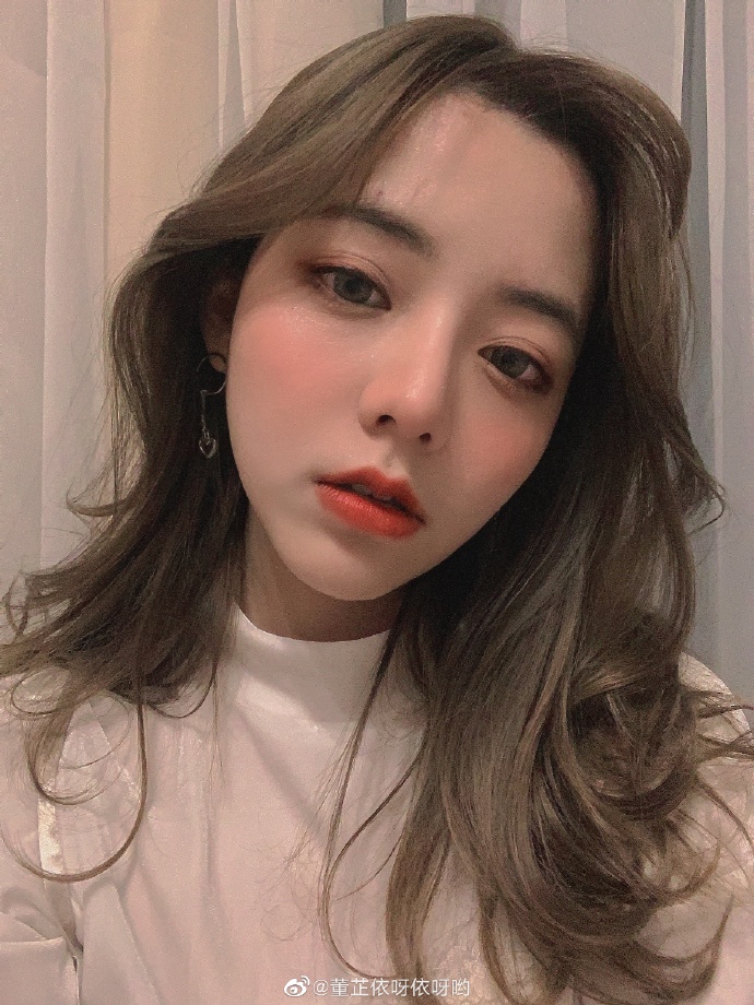 董芷依为什么叫空空、空巨