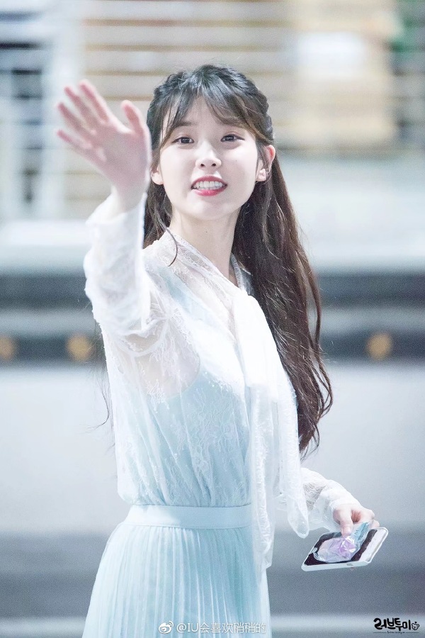 李知恩为什么叫丽姐、IU(为什么李知恩要叫丽姐) 李知恩为什么叫丽姐、IU(为什么李知恩要叫丽姐)