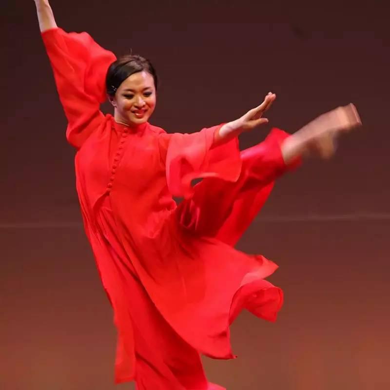 金星和杨丽萍谁舞蹈成就更高?金星和杨丽萍(金星pk杨丽萍舞技) 金星和杨丽萍谁舞蹈成就更高?金星和杨丽萍(金星pk杨丽萍舞技)