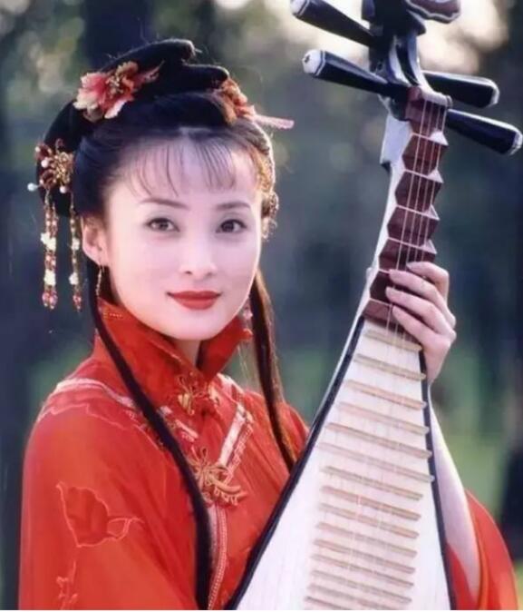 蒋勤勤当小三致使原配自杀是假消息