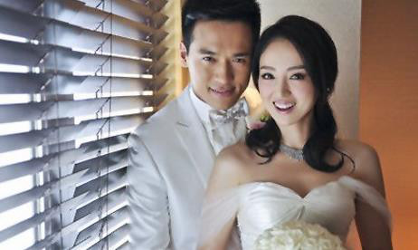 郑晓东老婆冯晶资料照片