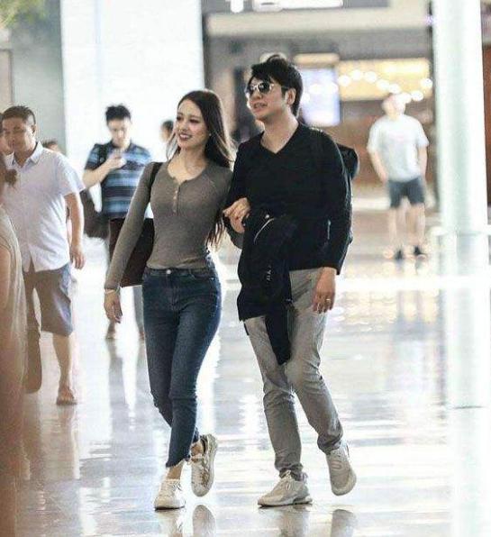 郎朗珍贵的双手保险了多少钱(郎朗的手买了多少保险公司)